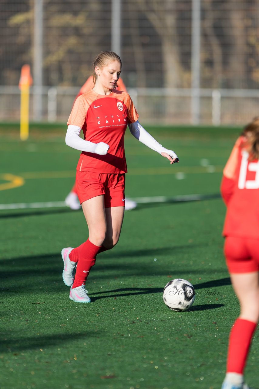 Bild 225 - wBJ VfL Pinneberg2 - Eimsbuttler TV 3 : Ergebnis: 5:0